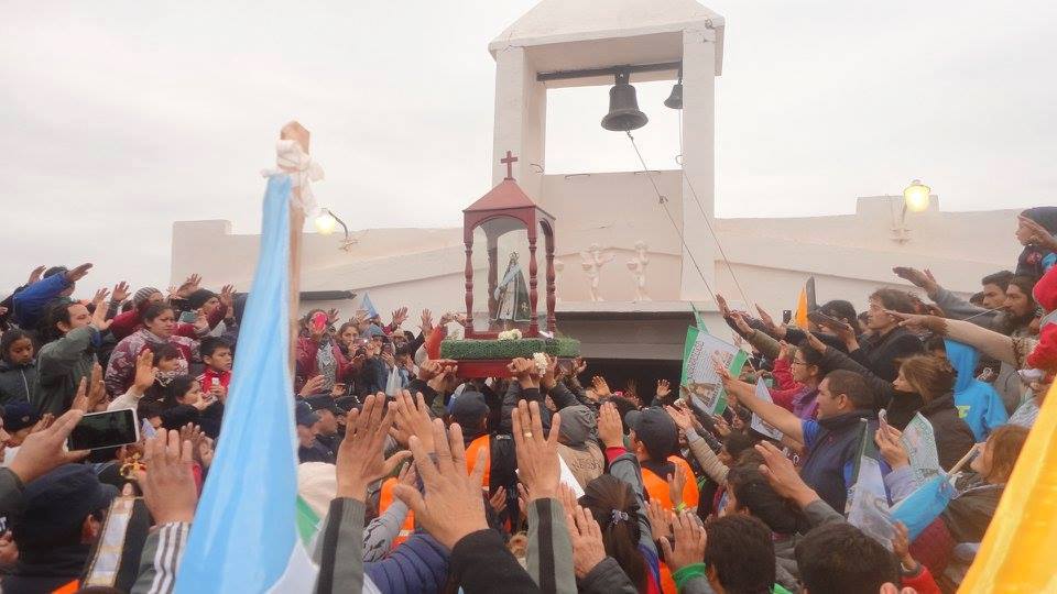 La Virgen de Huachana ya comienza a recibir a miles de devotos en su Santuario