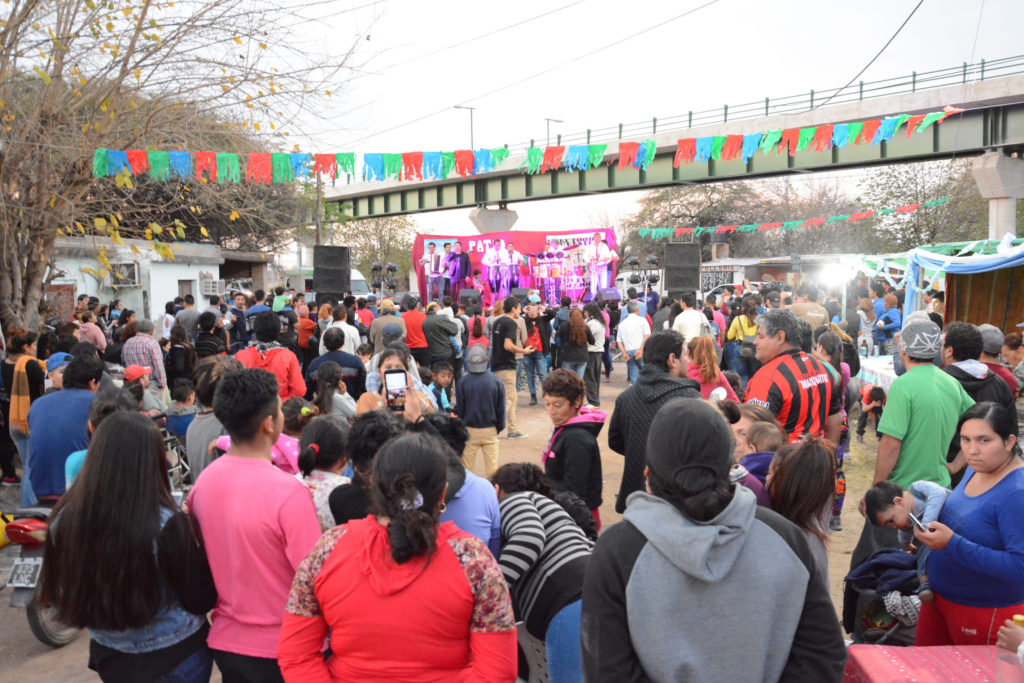 El Patio Cultural Juvenil convocó a una multitud en el barrio Villa Rojas