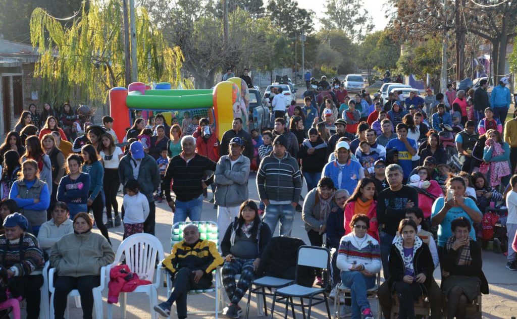 Gran convocatoria del Patio Cultural en el barrio Tabla Redonda