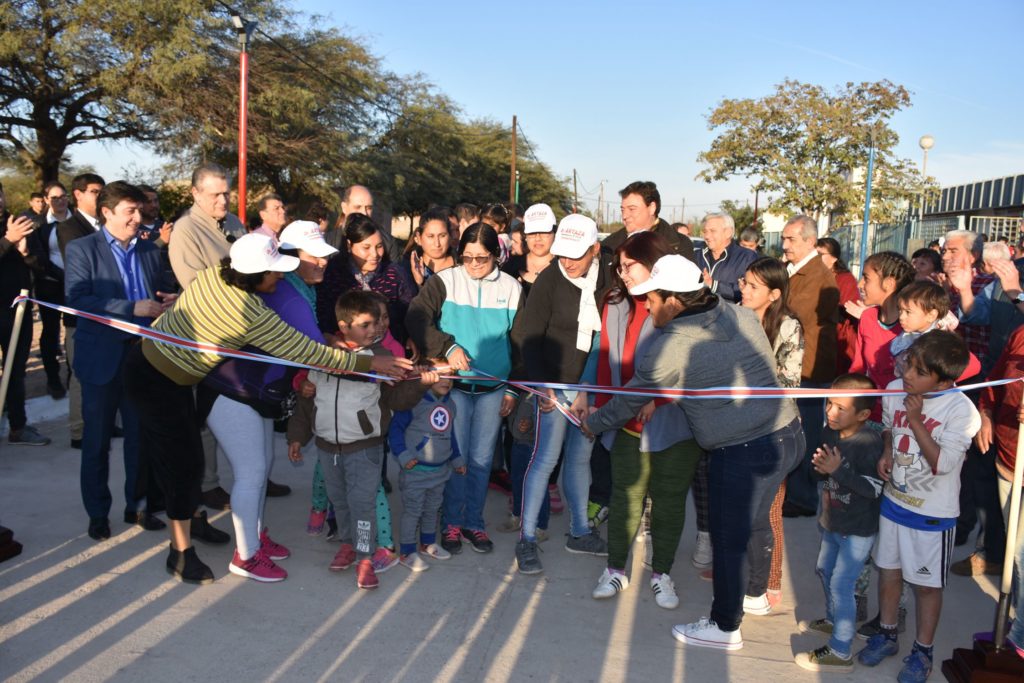 Habilitaron obras de pavimento e iluminación led en Loreto