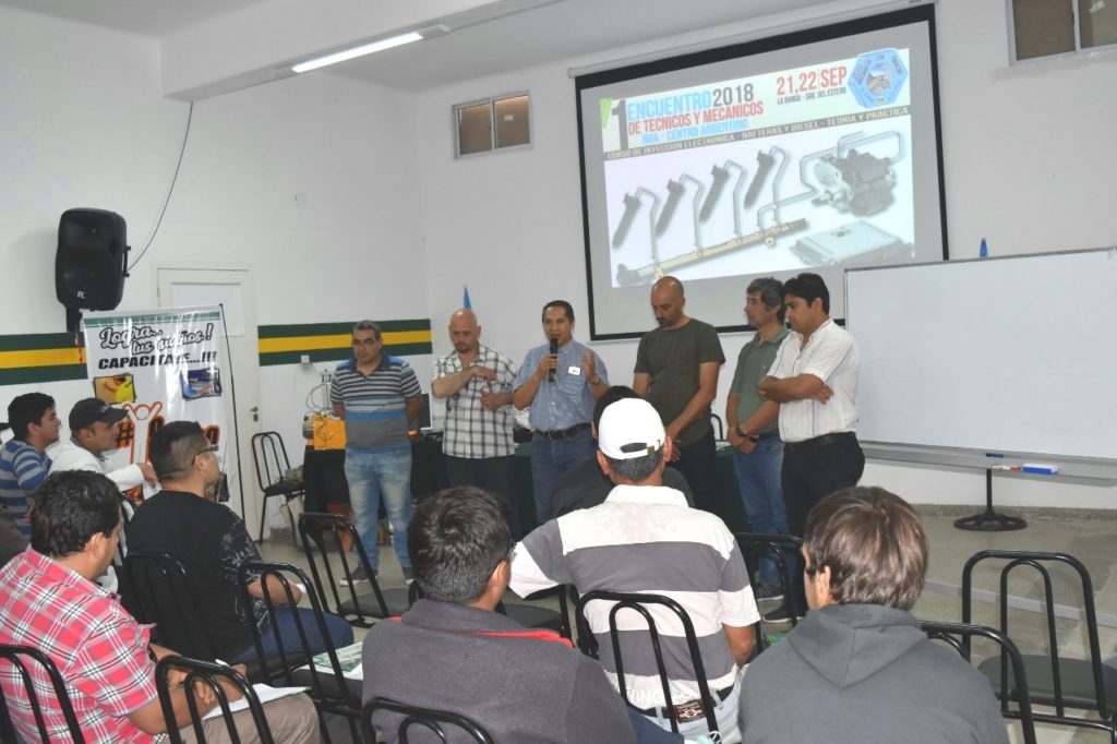 Dictan un importante curso destinado a mecánicos de toda la provincia y el país