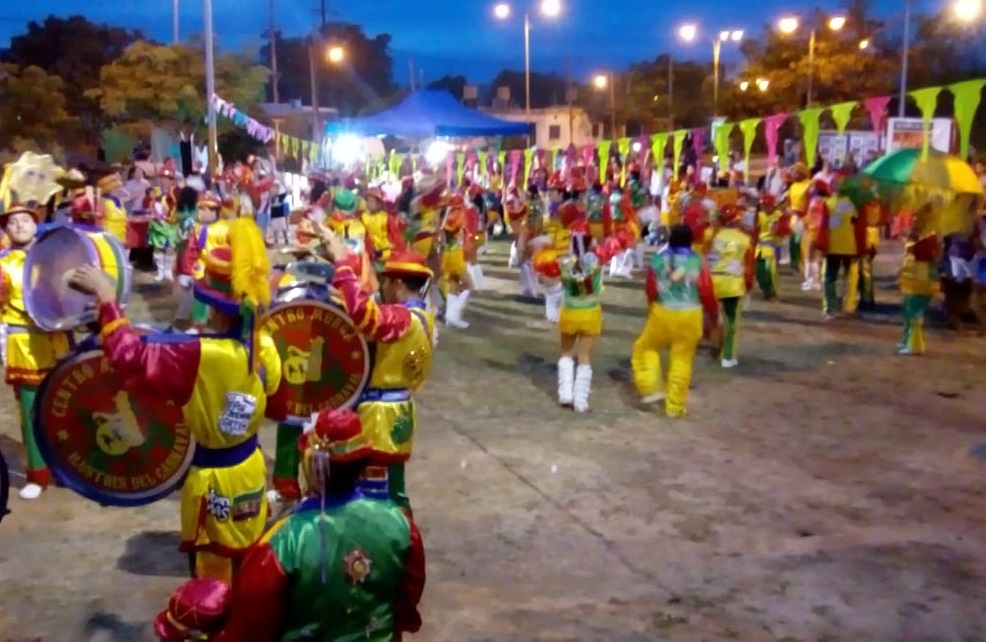 El barrio La Fraternidad recibió a decemas de artesanos, emprendedores y vecinos