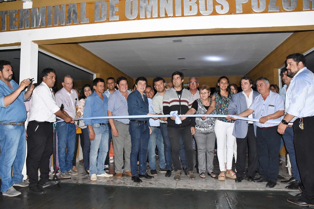 “En estos tiempos difíciles, venimos con esperanza a inaugurar obras”