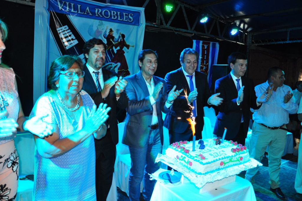 La comunidad de Villa Robles se unió para celebrar sus 286 años
