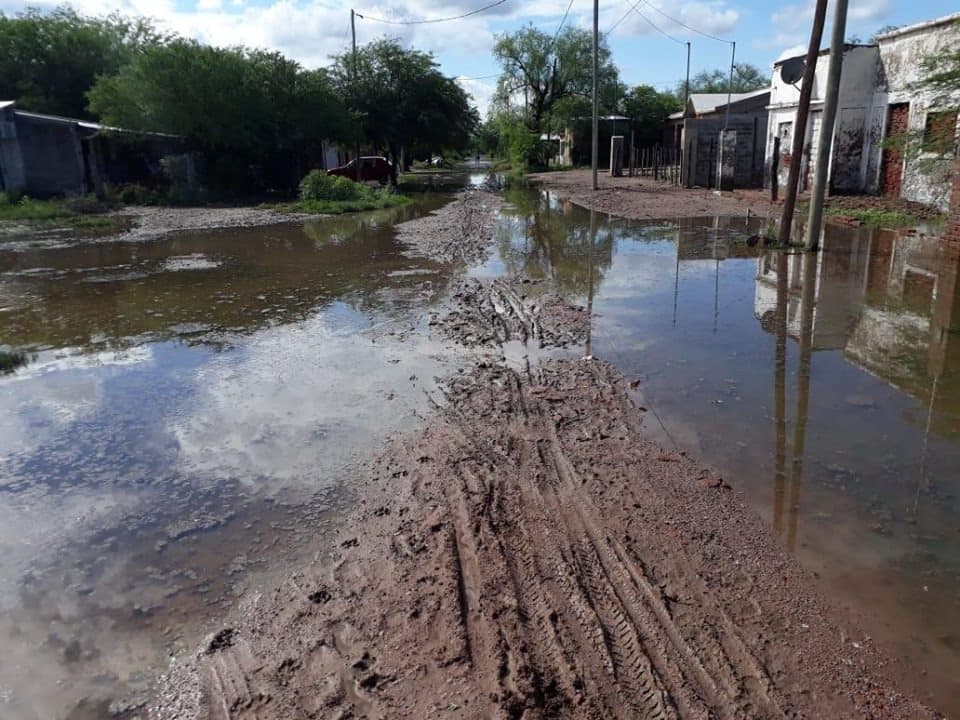 Añatuya atraviesa una difícil situación tras intensas lluvias