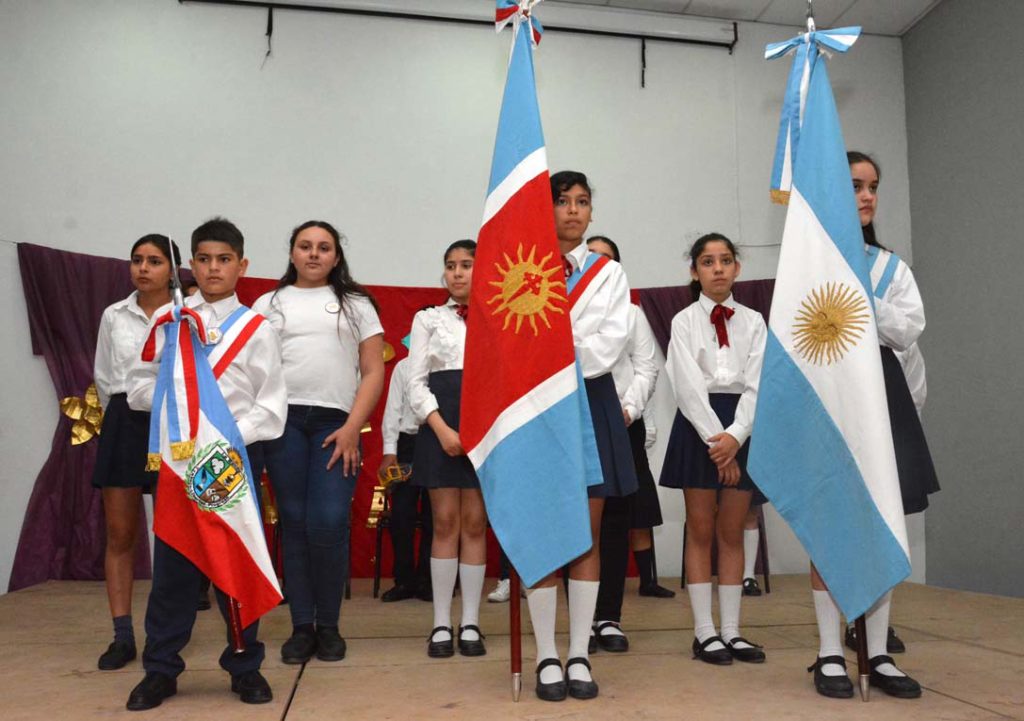 La Escuela “Juanita Briones” cerró el año con un emotivo acto protocolar