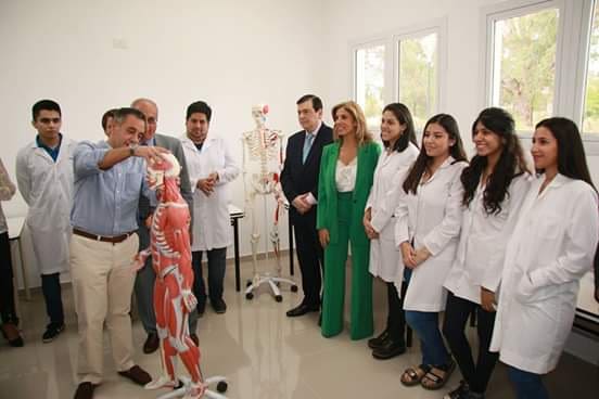 “El verdadero orgullo de Santiago serán nuestros primeros médicos de la Unse”