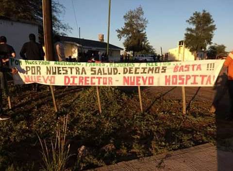 Vecinos de Colonia El Simbolar protestan por falencias en el hospital distrital