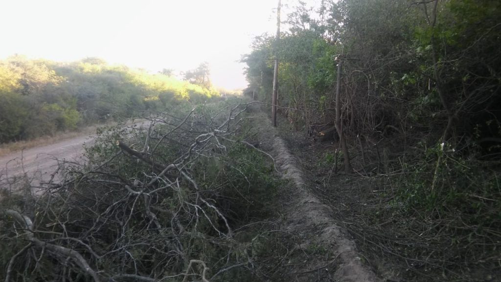 Realizan mejoras en los caminos vecinales de El Aibe Realizan mejoras en los caminos vecinales de El Aibe