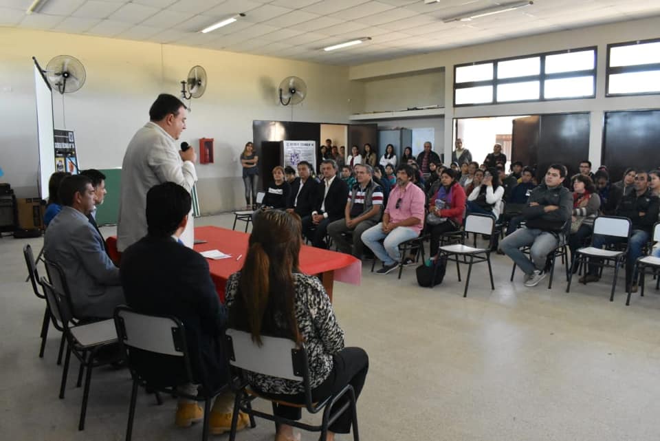 Más de 300 loretanos iniciaron cursos de capacitación