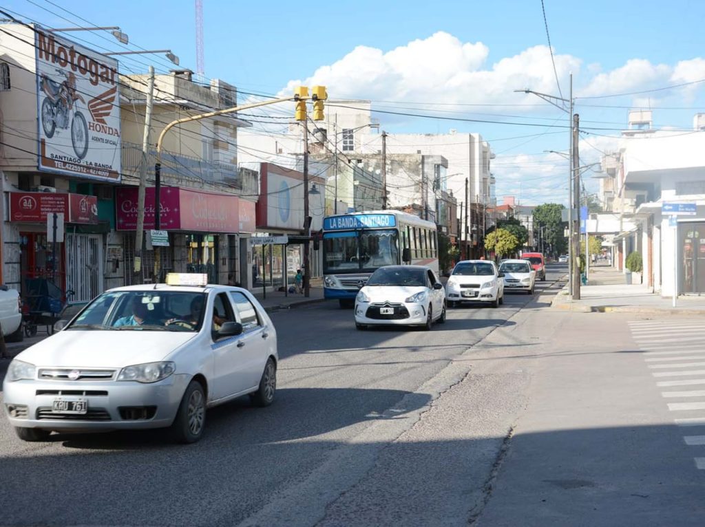 Viajar en taxi ya es un 40% más caro en La Banda Viajar en taxi ya es un 40% más caro en La Banda