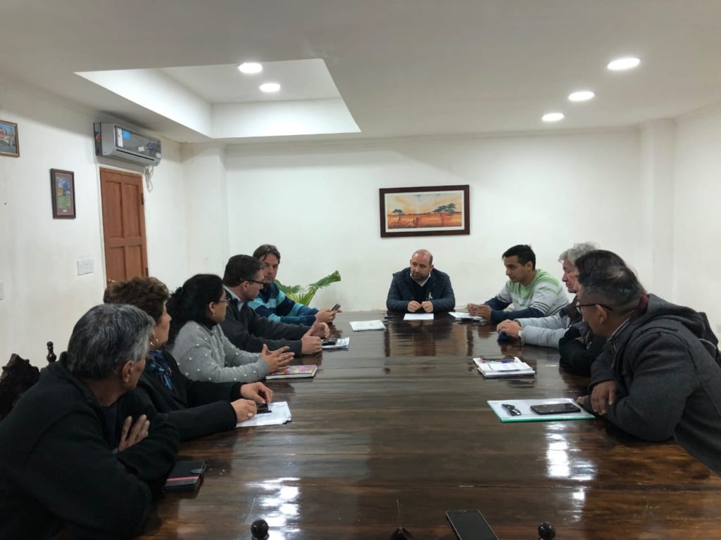 Definen un plan de trabajo para el reordenamiento del microcentro