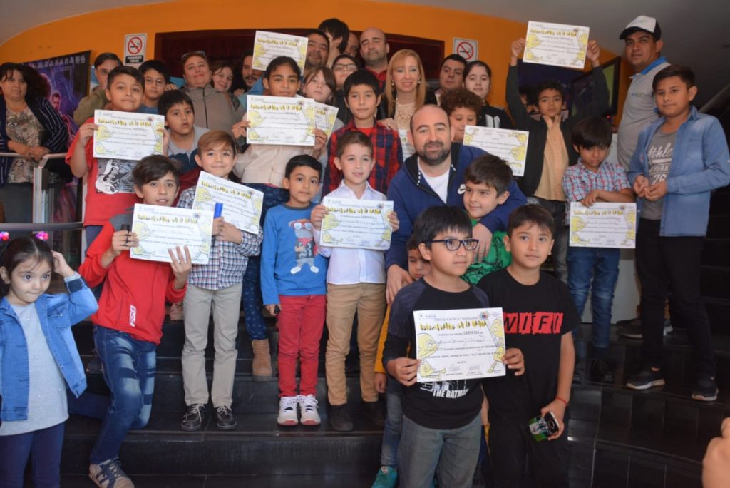 Con gran éxito, culminó el taller “Robotikeando” en La Banda