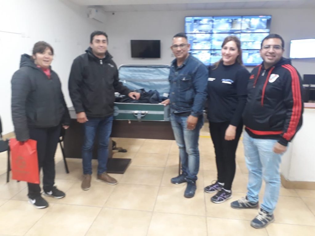 “Mejor que atrapar ladrones, es ayudar a las personas”