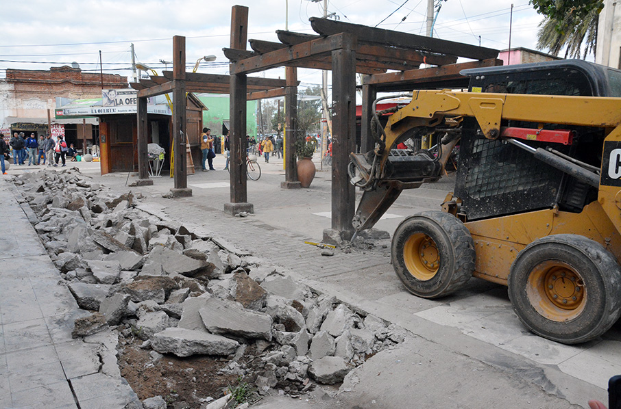 Comenzó la obra de remodelación de la semipeatonal Sarmiento de La Banda