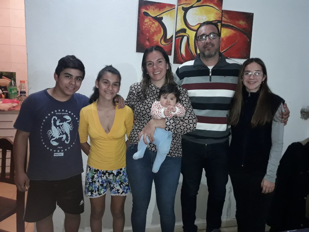 En La Banda, dos familias unidas por el corazón y el compromiso por el prójimo En La Banda, dos familias unidas por el corazón y el compromiso por el prójimo