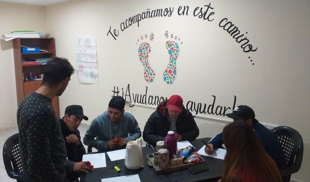 Jóvenes quimilenses participan en los talleres “Entre todos podemos”