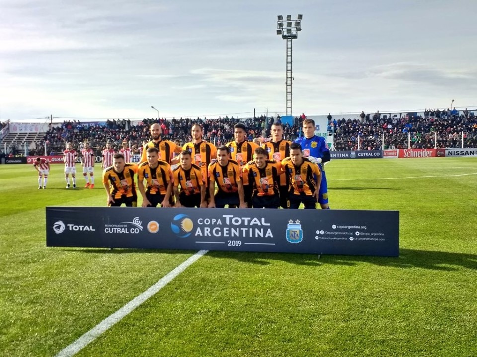 Mitre cayó en Cutral Có y quedó afuera de la Copa Argentina