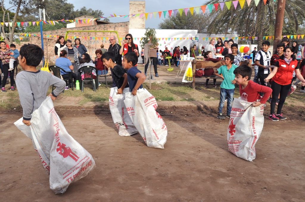 Cientos de niños disfrutaron de juegos y muchas sorpresas en La Banda