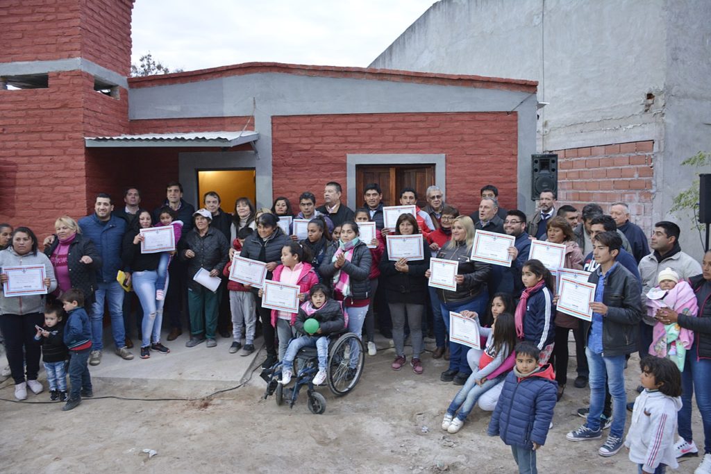 “Este programa vino para quedarse, para que no quede ni una vivienda rancho”