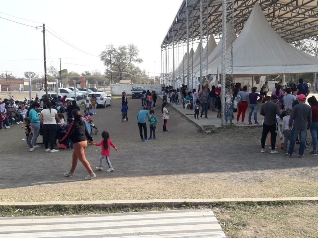 Más de 400 chicos de La Dársena y San Ramón vivieron una tarde inolvidable