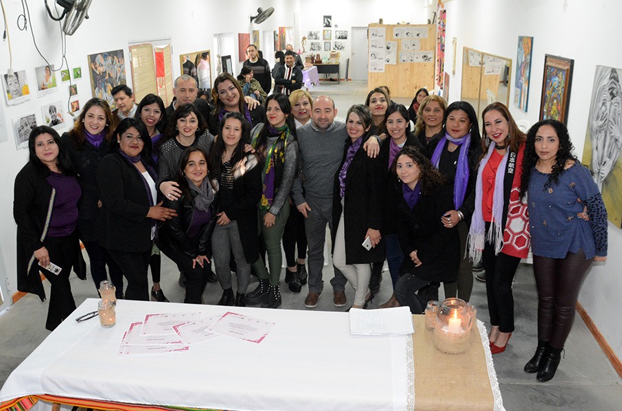 La “Academia de mujeres” tiene a sus primeras graduadas en La Banda