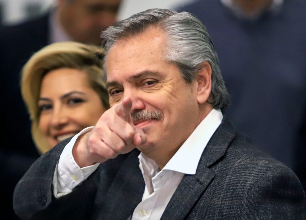 Tres departamentos disputan en Santiago el título de “Capital nacional del fernandismo”