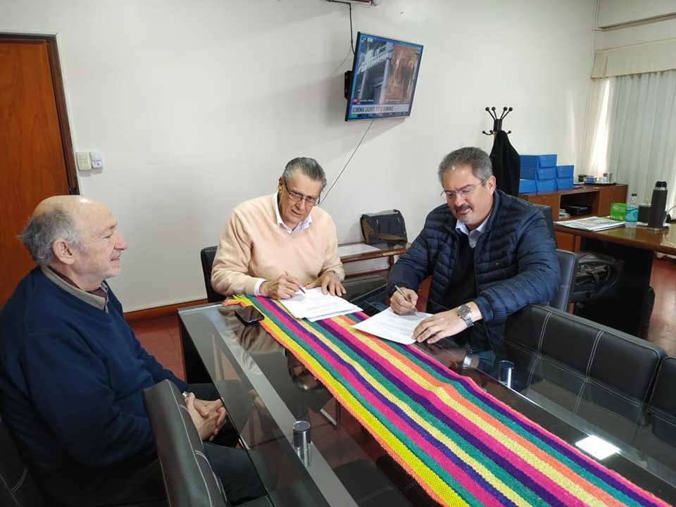 Fantoni anunció la reposición de pavimento en los barrios donde se ejecutó la obra de cloacas