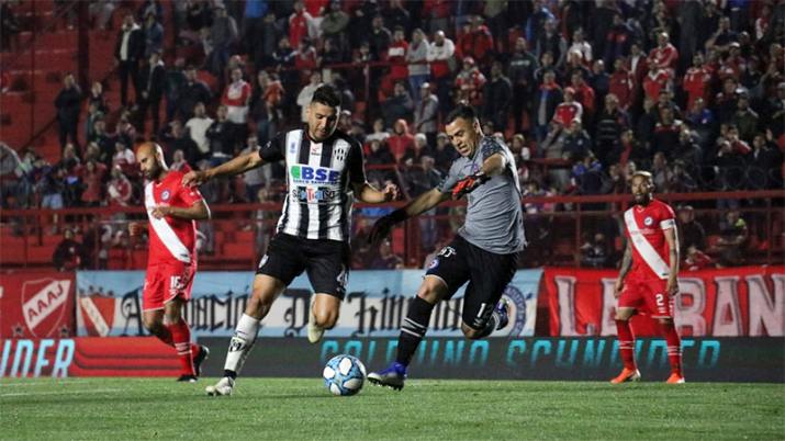 Dura derrota de Central Córdoba ante Argentinos Juniors