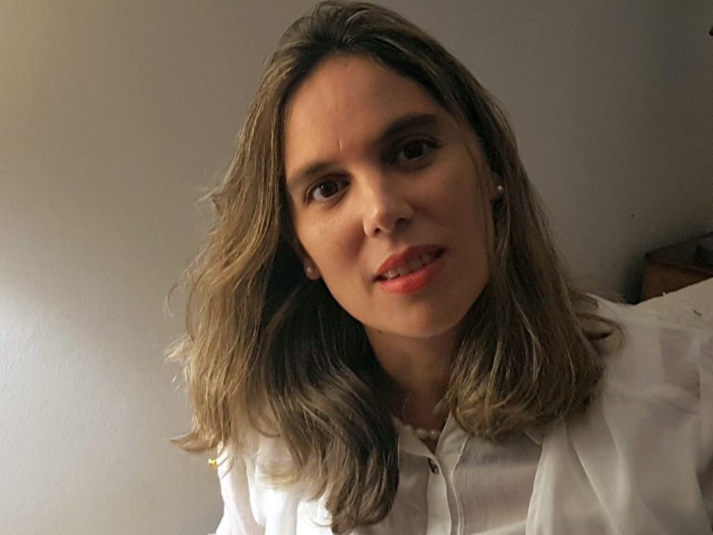 Nadia Salim presenta su novela Lemniscata en el Bar de la Buri Buri