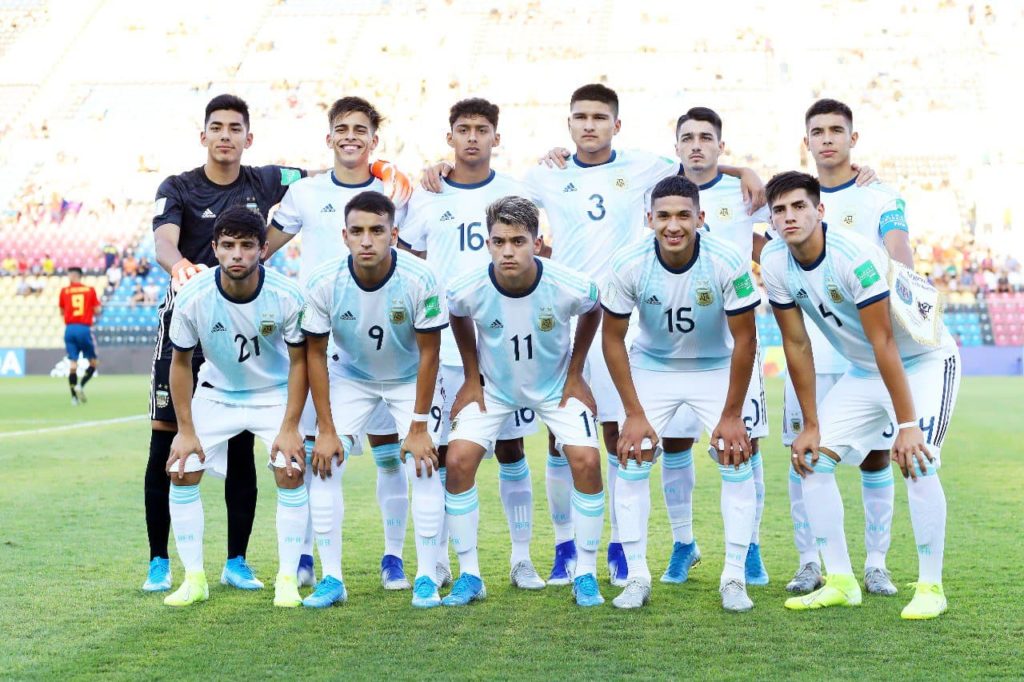 Con Zeballos de titular, Argentina empató con España Con Zeballos de titular, Argentina empató con España