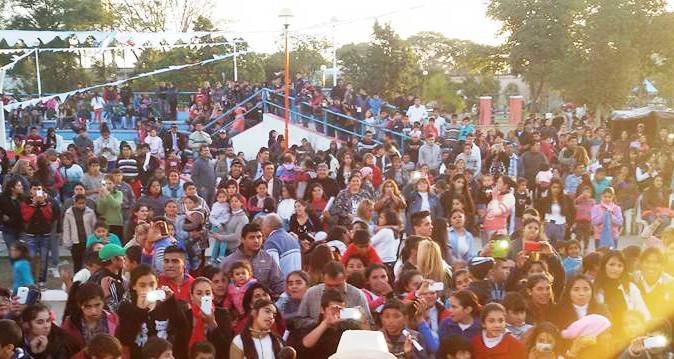 San Pedro de Guasayán celebra el Día de la Madre con un gran bingo gratuito San Pedro de Guasayán celebra el Día de la Madre con un gran bingo gratuito
