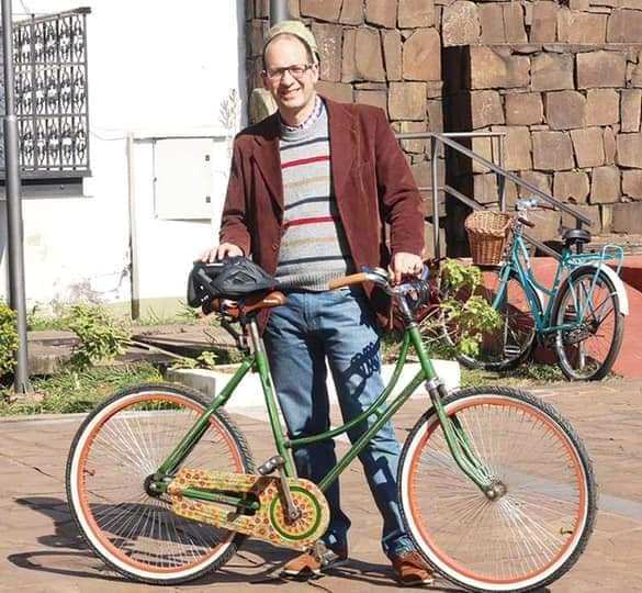 Presentarán un libro con historias inéditas sobre el paso de Fernando Rinaldi por Santiago del Estero Presentarán un libro con historias inéditas sobre el paso de Fernando Rinaldi por Santiago del Estero