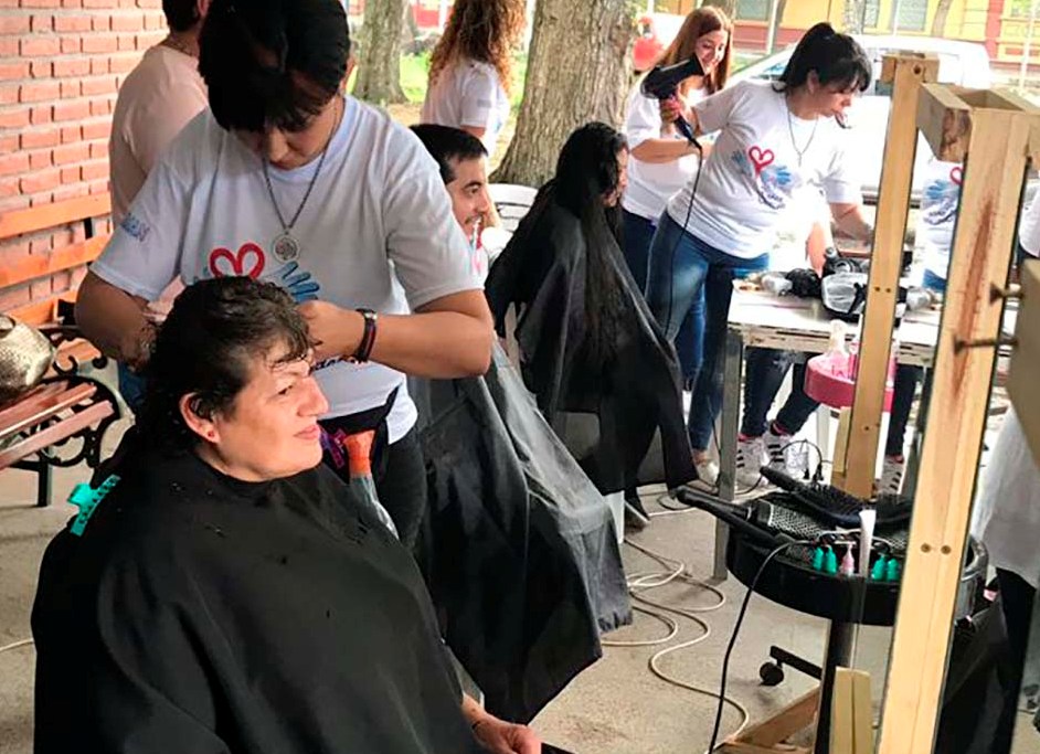 Realizarán cortes de cabello gratuitos a vecinos de Colonia El Simbolar Realizarán cortes de cabello gratuitos a vecinos de Colonia El Simbolar