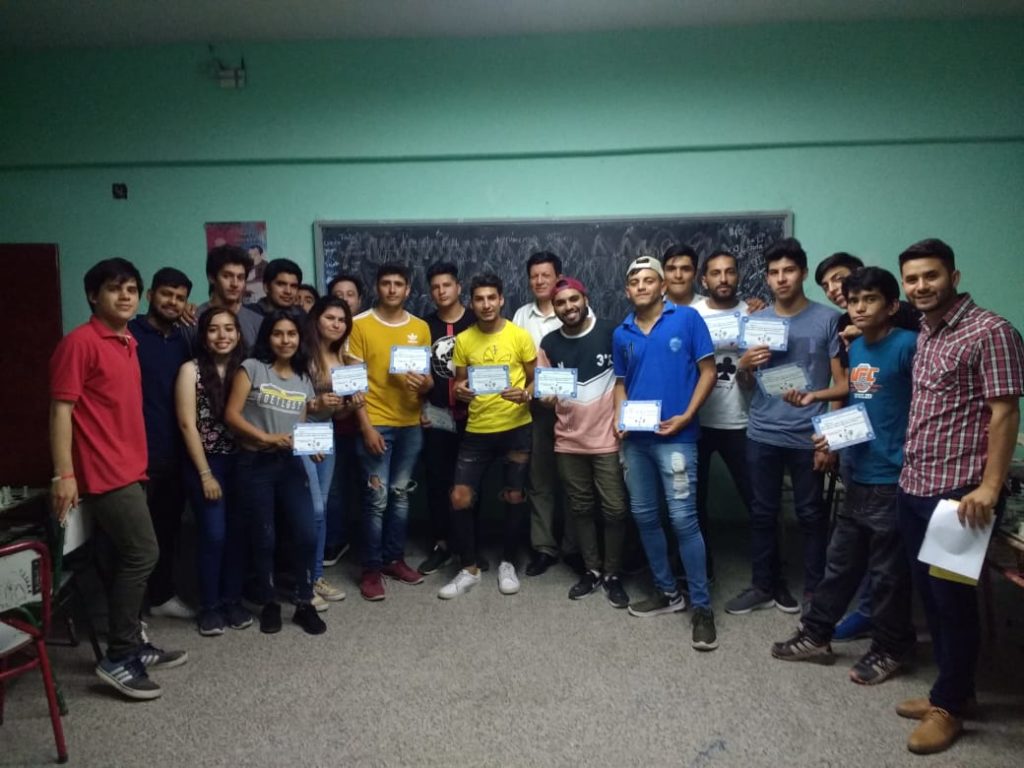 Más de cien alumnos participaron de la maratón de ajedrez en Clodomira