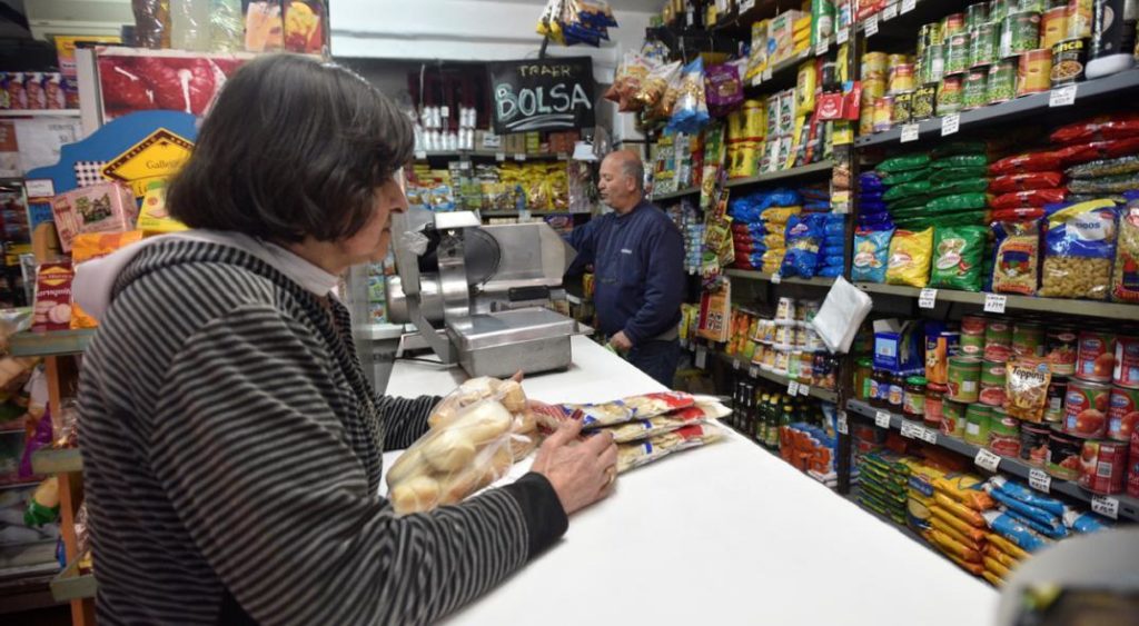 La provincia otorgará un bono de $ 1.500 a beneficiarios de tarjetas sociales