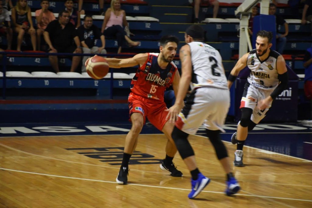 Quimsa defiende la punta ante Peñarol