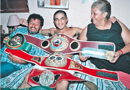 Un día como hoy, en 1998, el mundo entero hablaba del “Chango” Córdoba