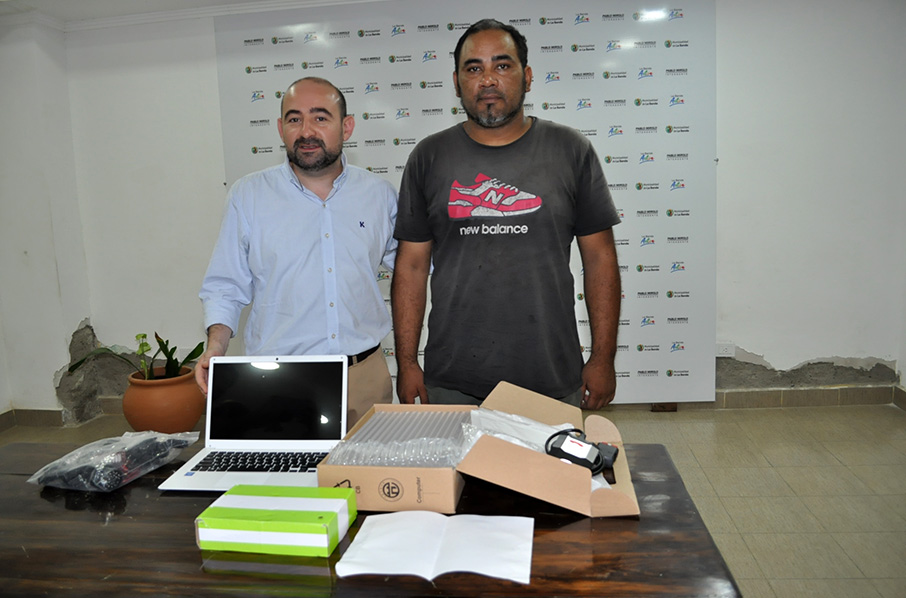 “Emprendiendo Sueños” impulsa un servicio de escaneo de vehículos