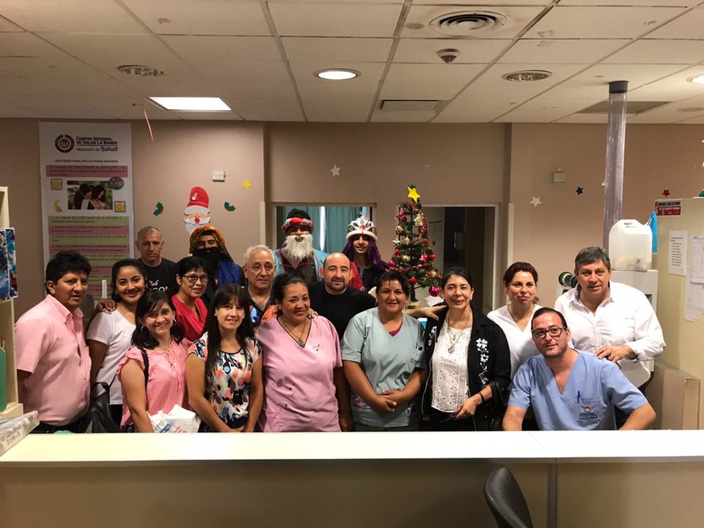Los Reyes Magos visitaron a los niños internados en el Centro de Salud Banda