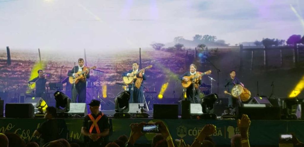 Tras la ovación en Jesús María, Los Manseros quieren una noche más en el festival