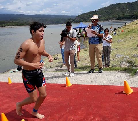 Destacada participación de un joven santiagueño en una competencia regional