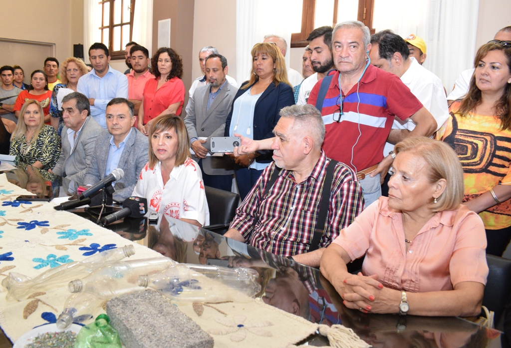 Santiago es tu Río llega para brindar un espacio de diversión a los santiagueños Santiago es tu Río llega para brindar un espacio de diversión a los santiagueños