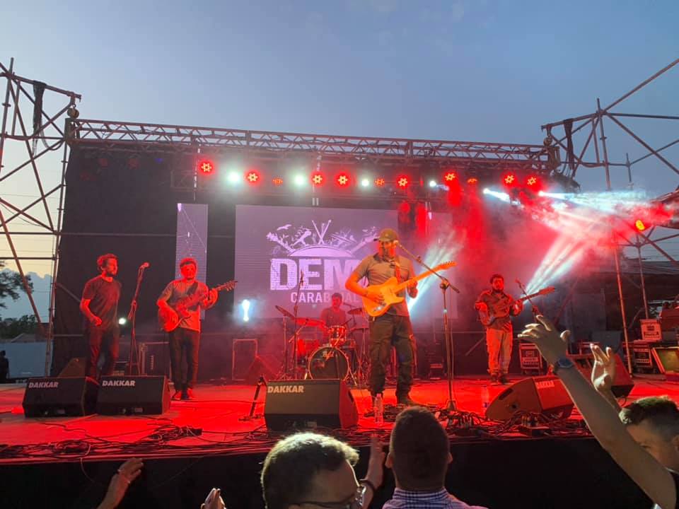 Santiago es tu Río cerrará el 2020 con el show de Demi Carabajal