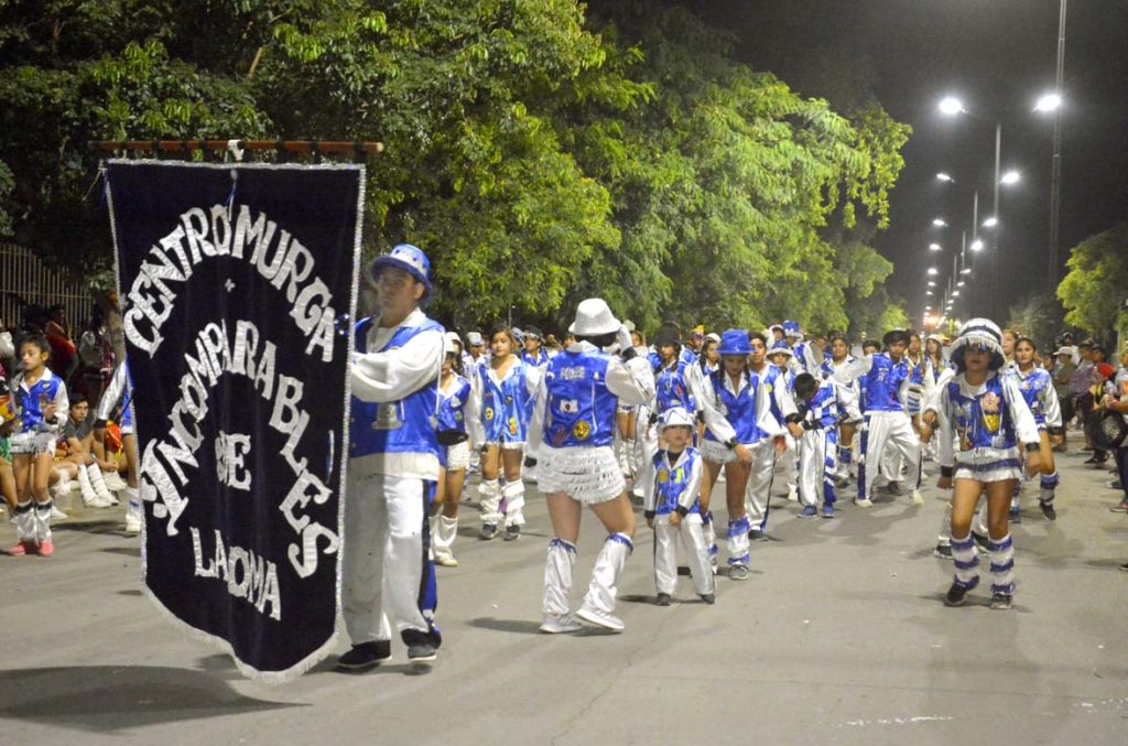 Volvieron al centro bandeño las murgas de carnaval Volvieron al centro bandeño las murgas de carnaval