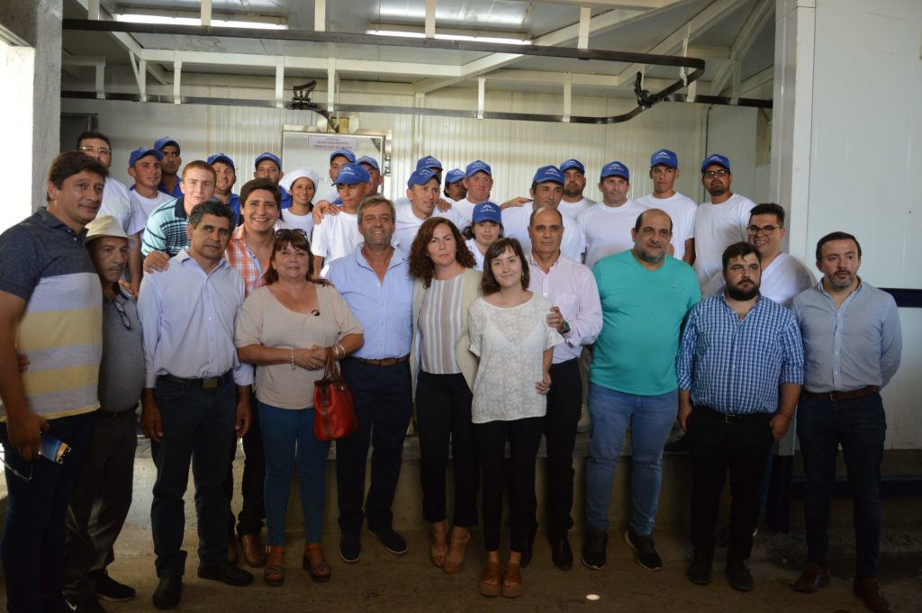 Unas 24 toneladas de carne caprina partieron a Sri Lanka
