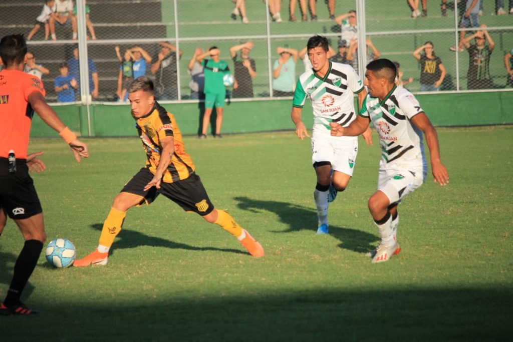 Mitre consiguió en San Juan su primer punto del año