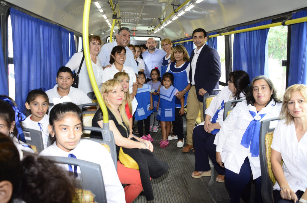 Más de 4 mil estudiantes bandeños beneficiados con el boleto gratuito