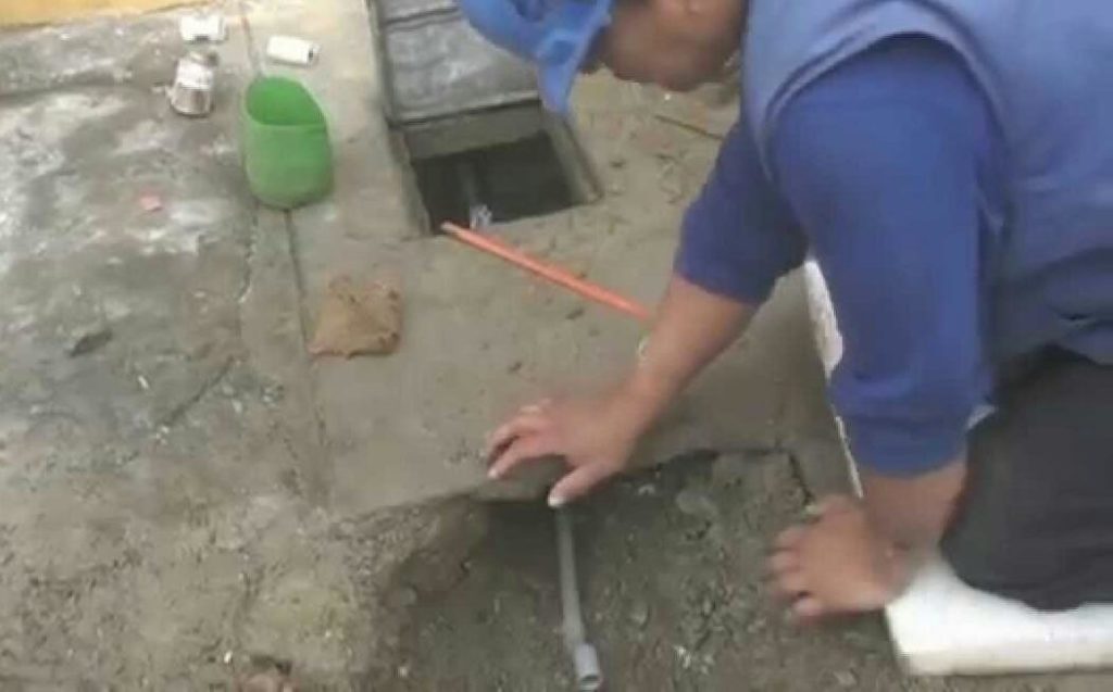 En medio del alerta sanitaria vecinos reclaman por cortes del servicio de agua