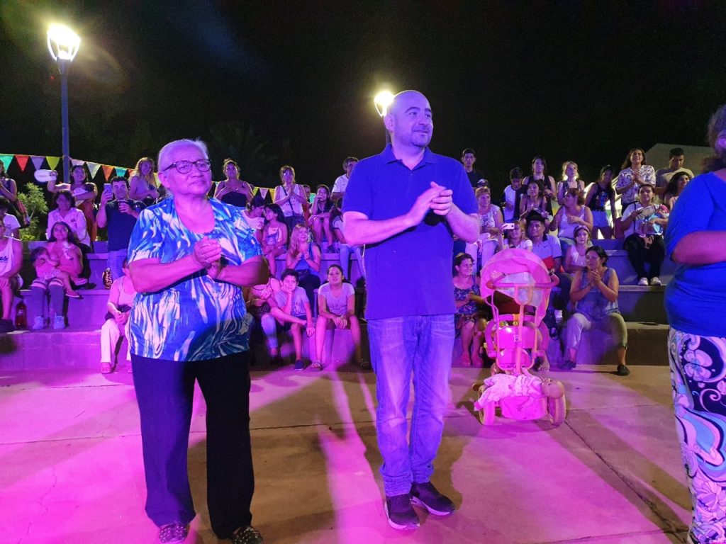 Las bandeñas protagonizaron la tercera edición del Festival Día de la Mujer Las bandeñas protagonizaron la tercera edición del Festival Día de la Mujer